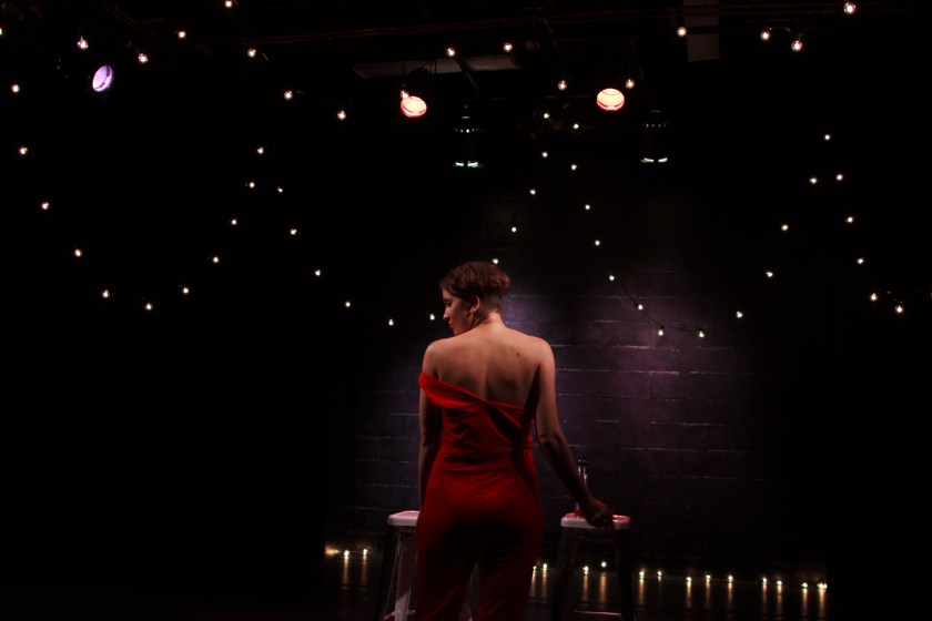 BabyMamaJan2017-1741-shoulders off footlights.jpg